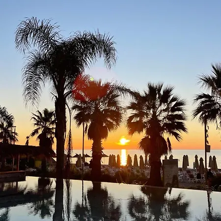 Adriatic Bliss In * Golem (Tirana)