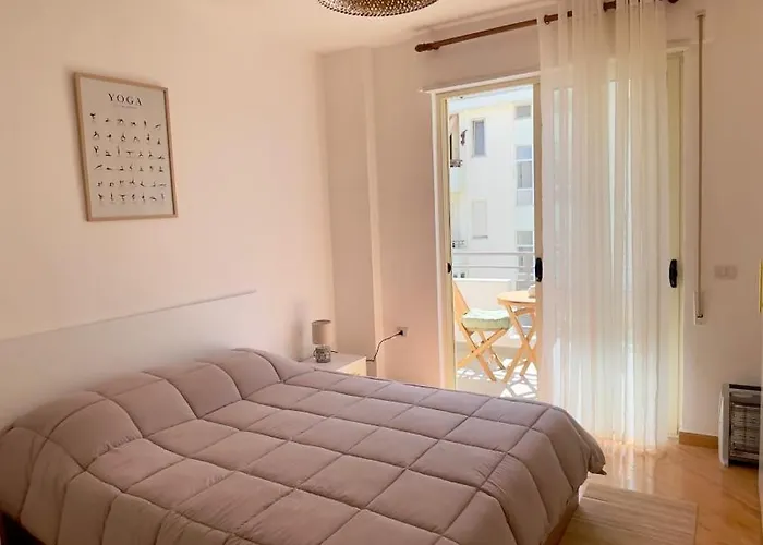 Adriatic Bliss In * Golem (Tirana)